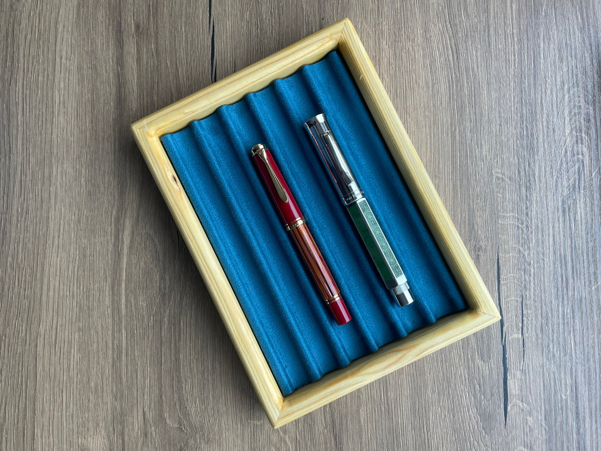 E017- SOLID PINE PEN TRAY - 6 PENCILS