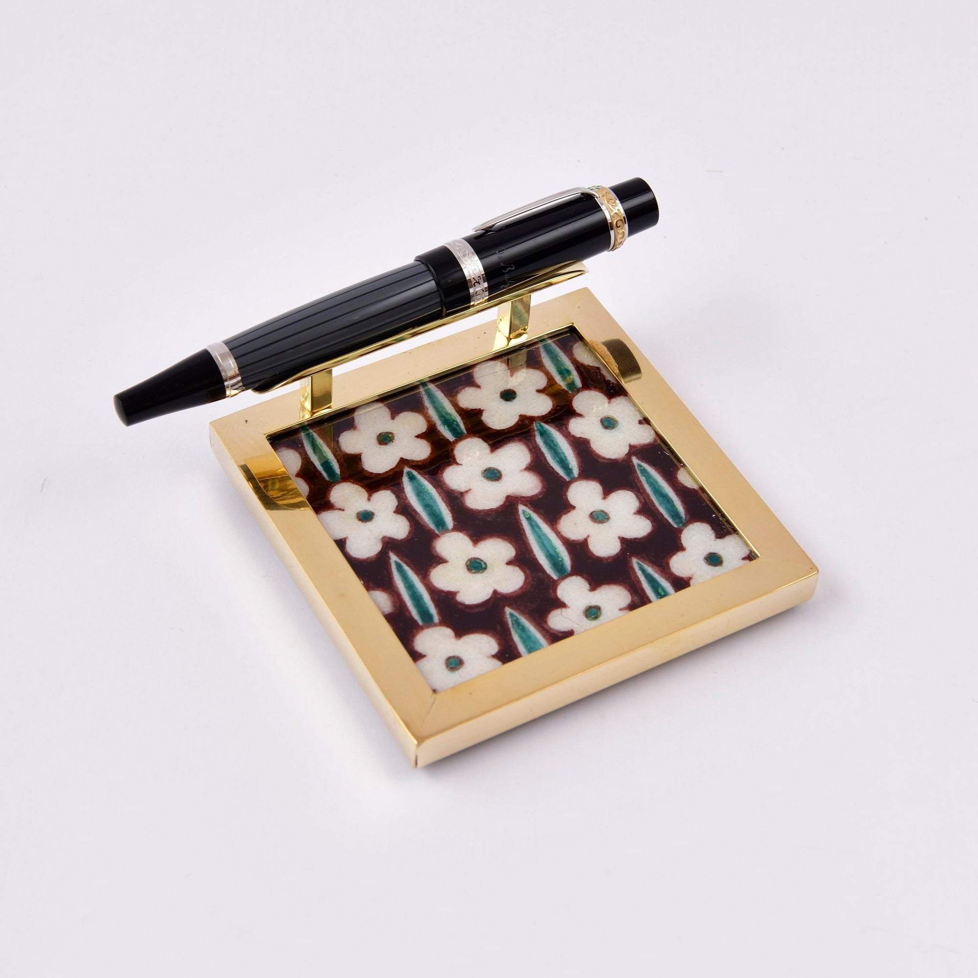 G002 -  SOLID BRASS & ART TILE PEN STAND